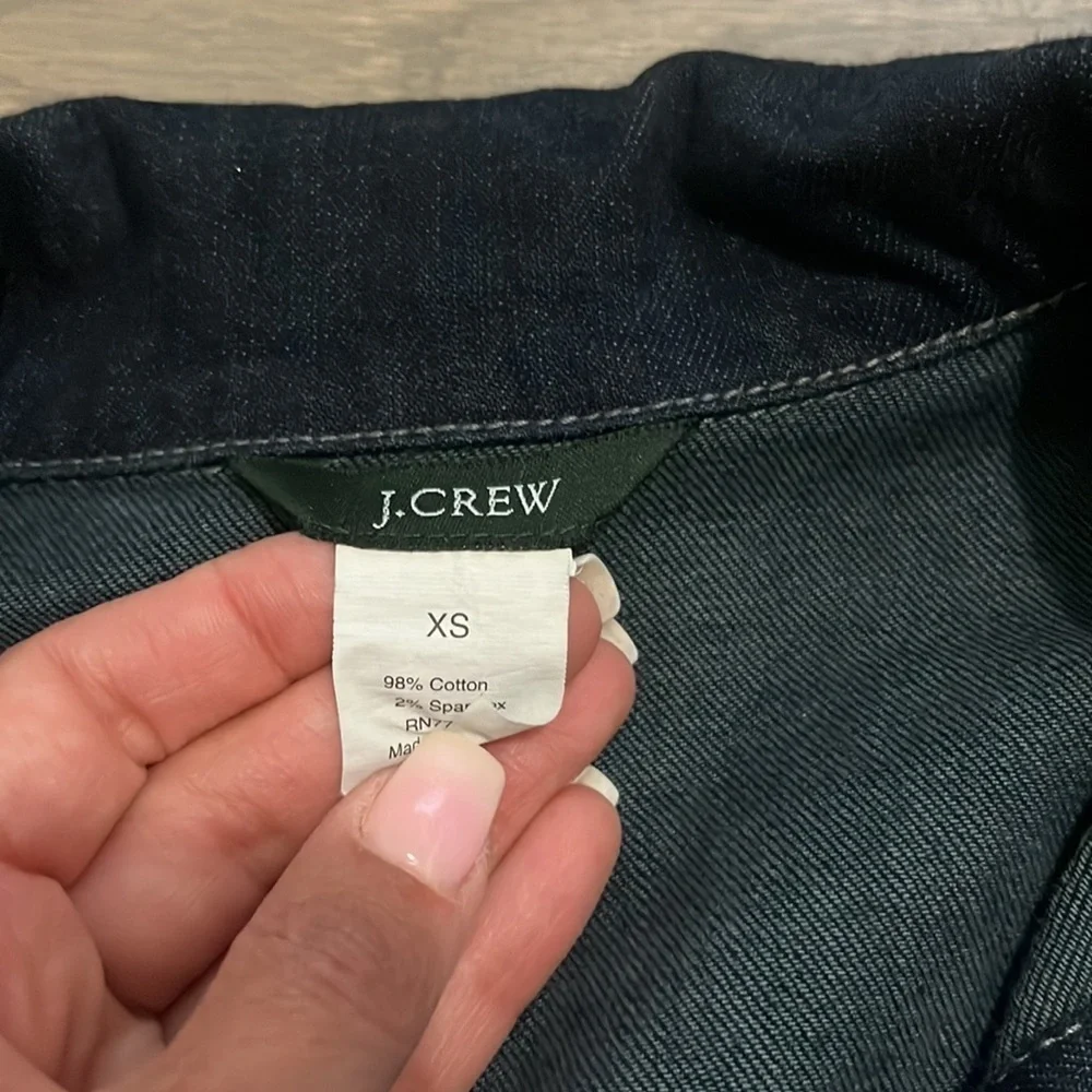 J.crew denim jacket. Dark jean. Size XS. Excellent condition!